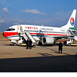 普洱思茅空运公司航空快运业稳步发展的原因是什么？